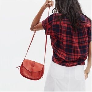 Madewell Asheville Saddlebag red leather crossbody purse in color Thai Chili